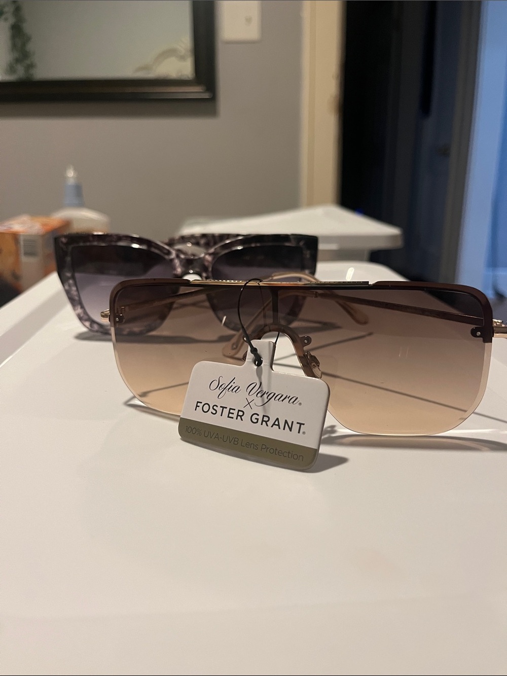 Foster Grant Men’s Brown Gradient Shield Sunglasses
